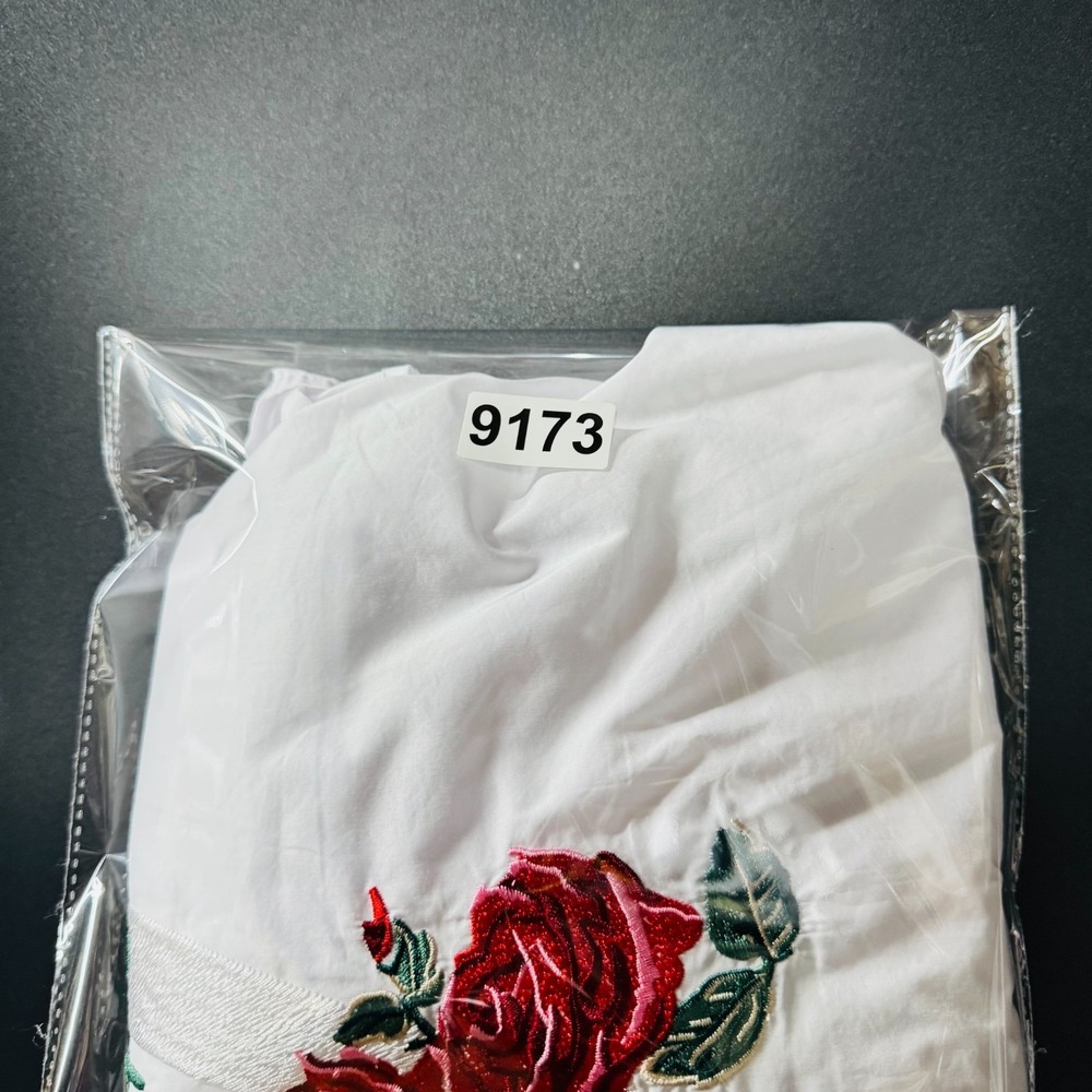 A.Z.I New York Women's Top L White Embroidered Floral Button Up Blouse - Picture 12 of 12
